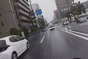 09時20分 ごろ