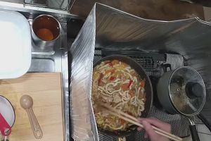21時15分 ごろ
