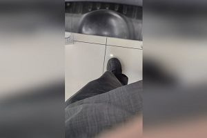 09時00分 ごろ