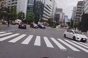 18時15分 ごろ