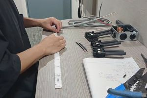 18時15分 ごろ