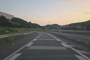 19時00分 ごろ