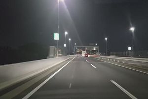 03時40分 ごろ