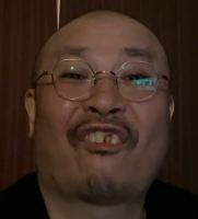 男性,メガネ,坊主,笑顔,自撮り