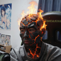 男性,火,溶岩,フェイスペイント,自撮り,ゲーミングチェア,アニメポスター,アニメフィギュア